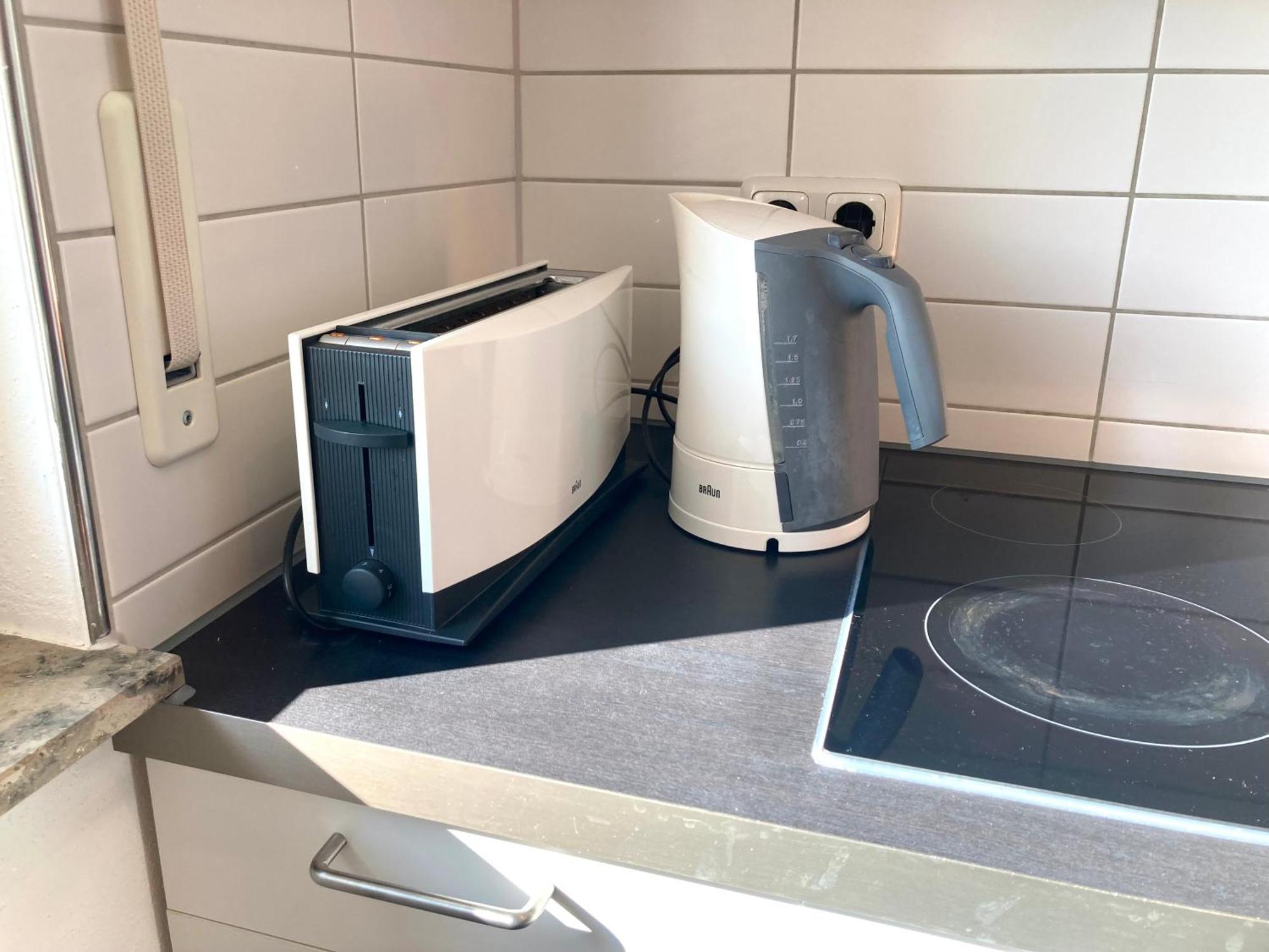 Business Apartment Herzobase 黑措根奥拉赫 外观 照片